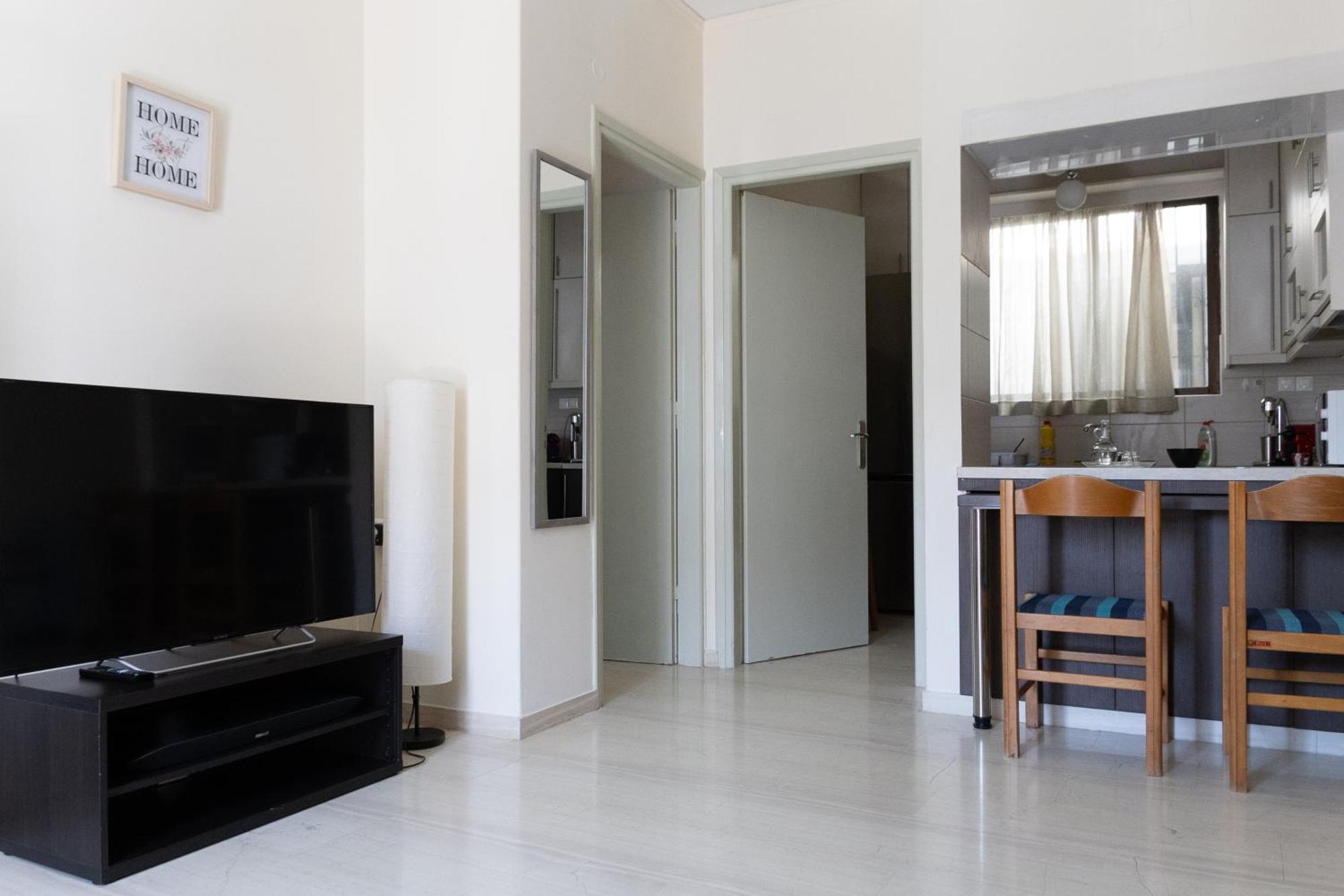 Cozy Flat Near The Center Héraklion